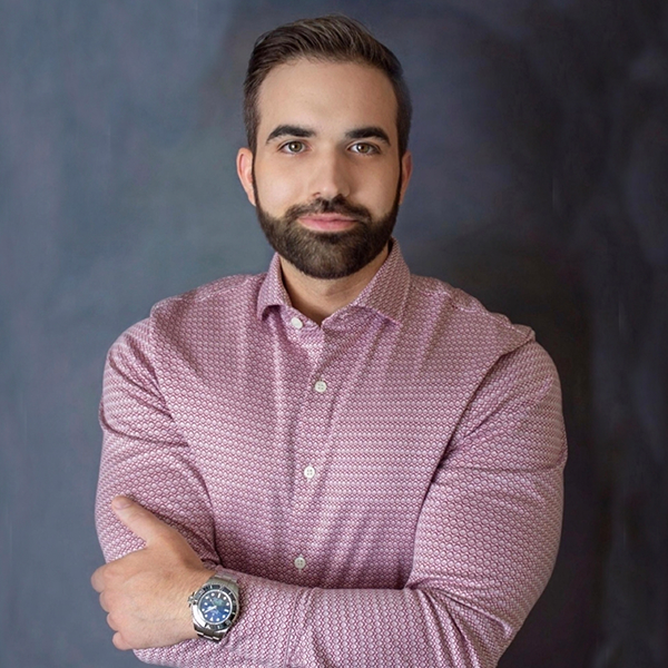 Paxton's headshot