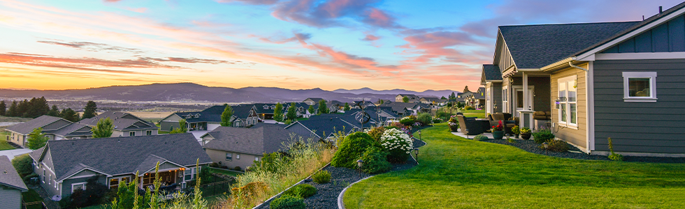 Beautiful Washington coastal home with landscaping and a view