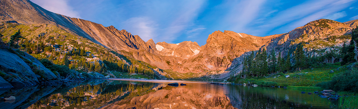 Colorado mountains with lake view